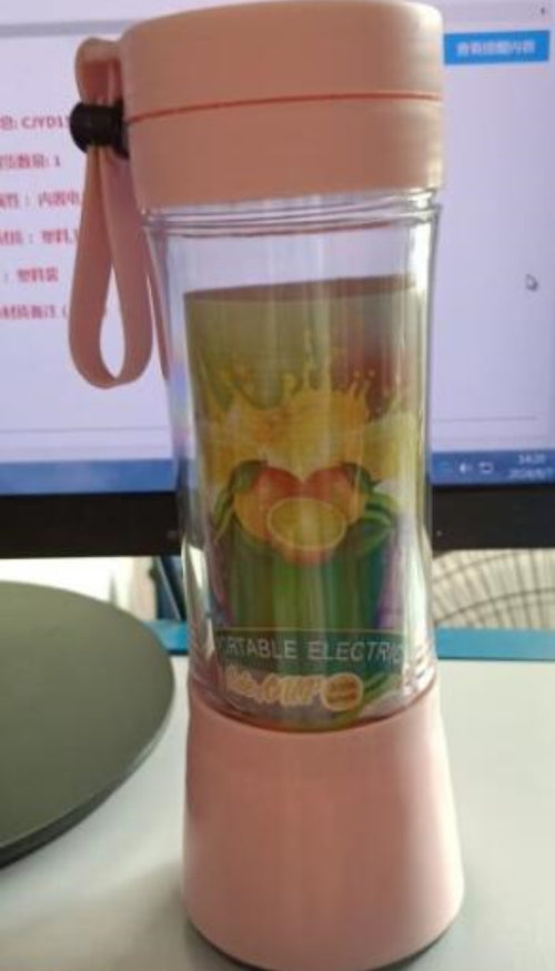 6-Blade USB Rechargeable Portable Blender - product photo 2