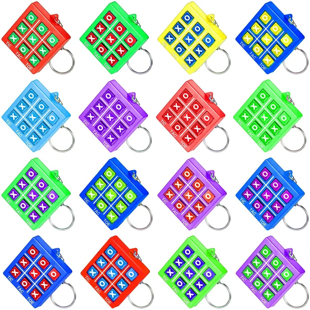 Tic Tac Toe Keychain Fun Pack - product photo 1