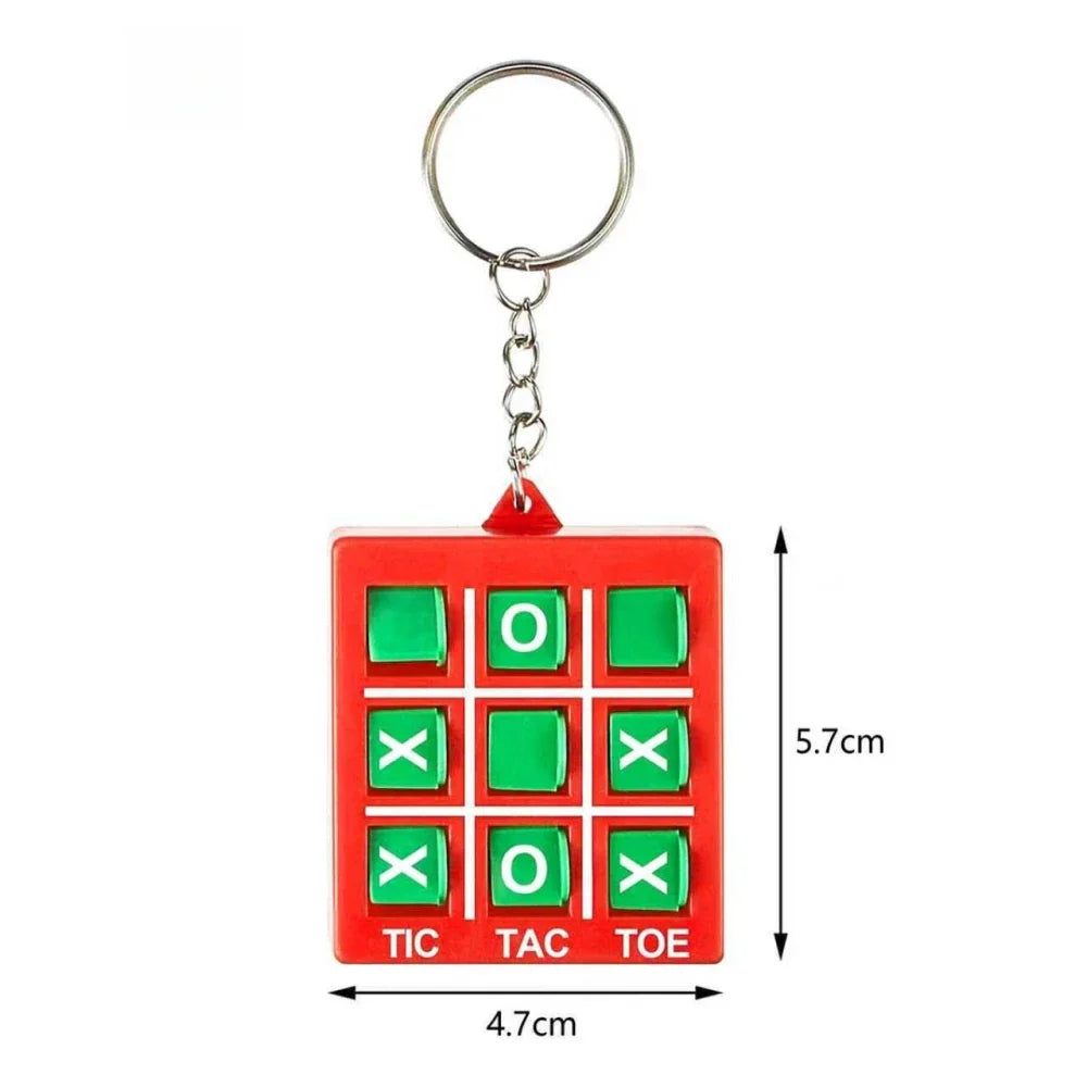 Tic Tac Toe Keychain Fun Pack - product photo 2